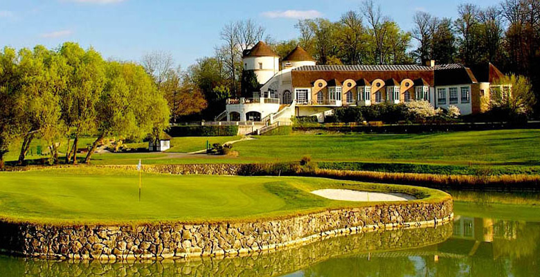 Paris International Golf Club